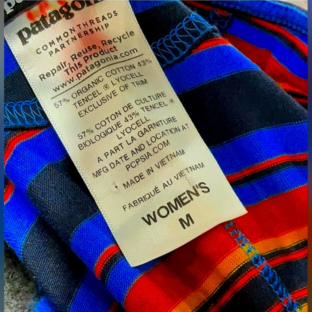 Patagonia Blue and Orange Casual Midi Dress - Picture 6 of 6